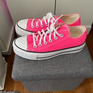 HOT PINK PLATFORM CONVERSE! (Only worn once)